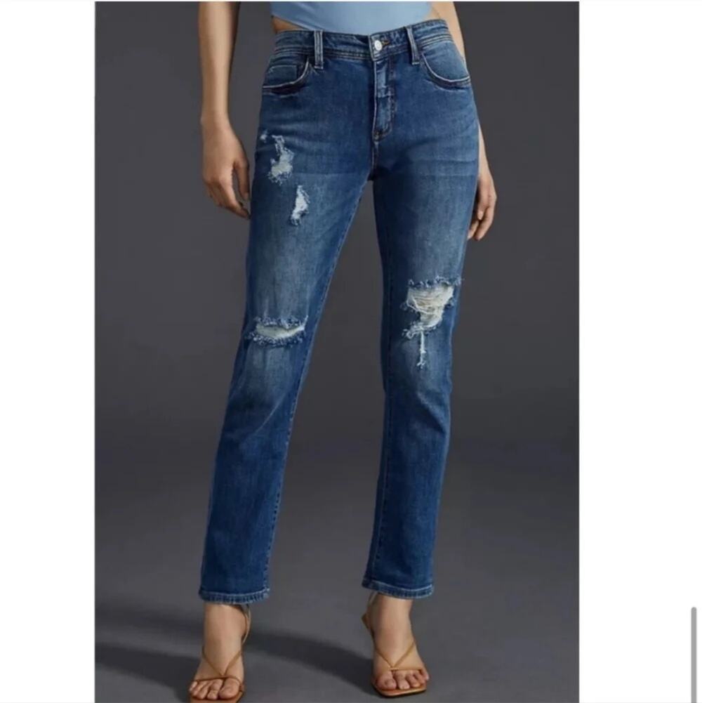 NWT Anthropologie Pilcro Distressed Blue Denim Slim Boyfriend Crop Jeans Size 32
